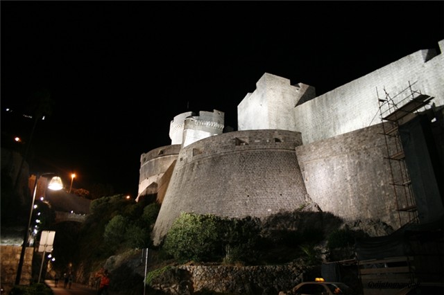 Dubrovnik u noci